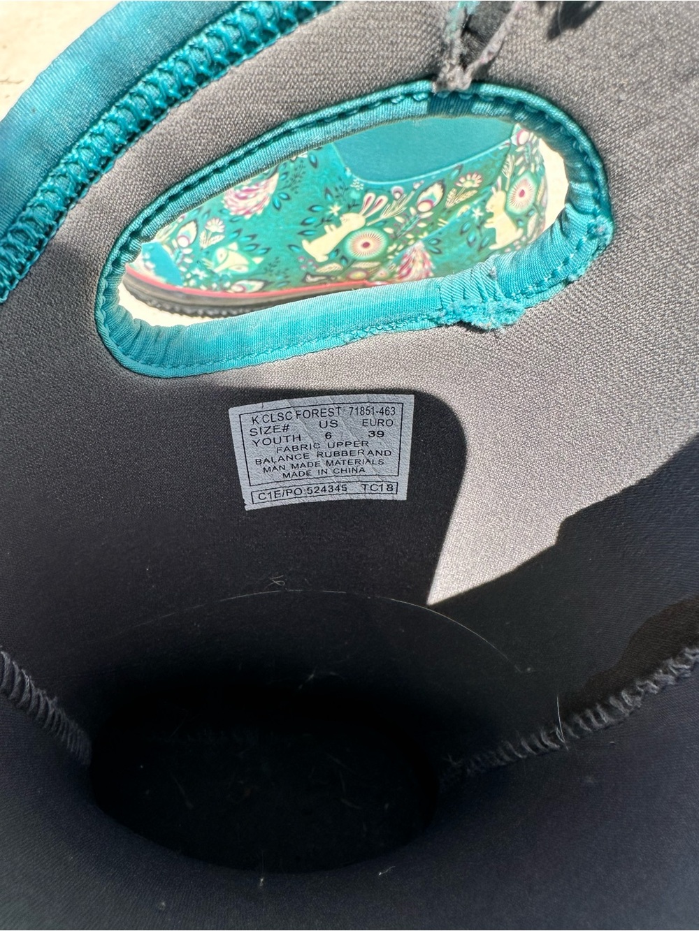 *FLAWED* Bogs | Teal Classic Forest Rain Boots | Size 6 - Picture 6 of 9